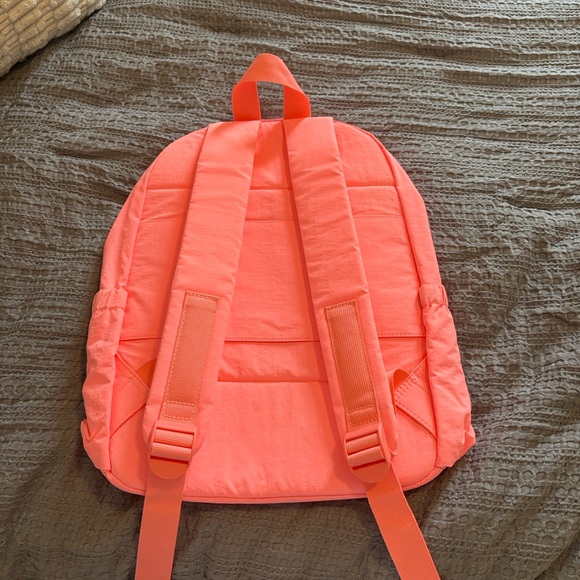 New Aloha backpack - Picture 3 of 9